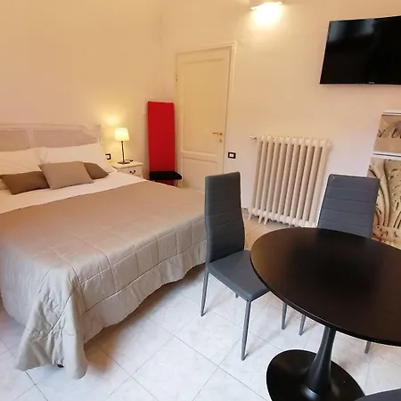 Leone X Pensión Florencia