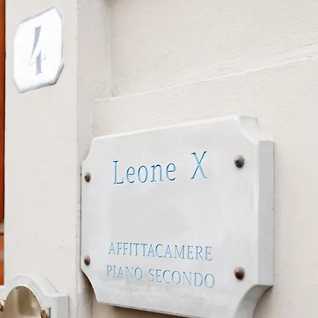 Leone X Konukevi Floransa